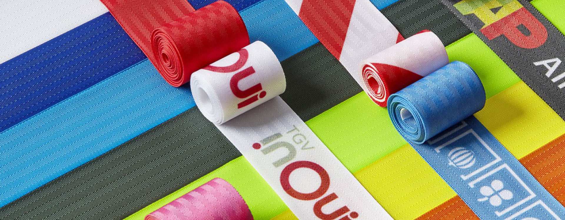 Comment personnaliser votre sangle de poteau ? Guide complet du configurateur